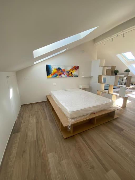 Ferienwohnung Deliziosa Mansarda Con Vista Panoramica Cuneo Exterior foto